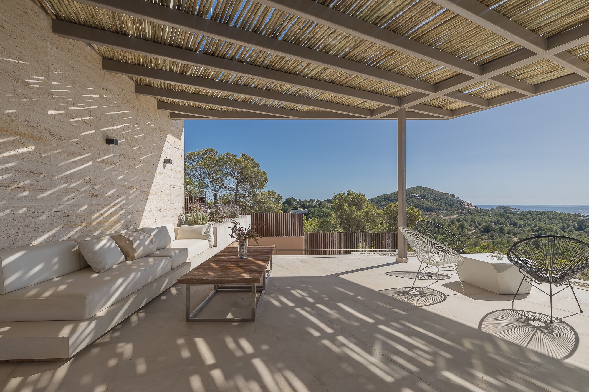Villa mediterránea con vistas panorámicas al mar en Can Rimbau - 4