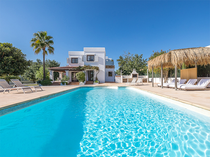 Ibicencan house in quiet area close to Ibiza