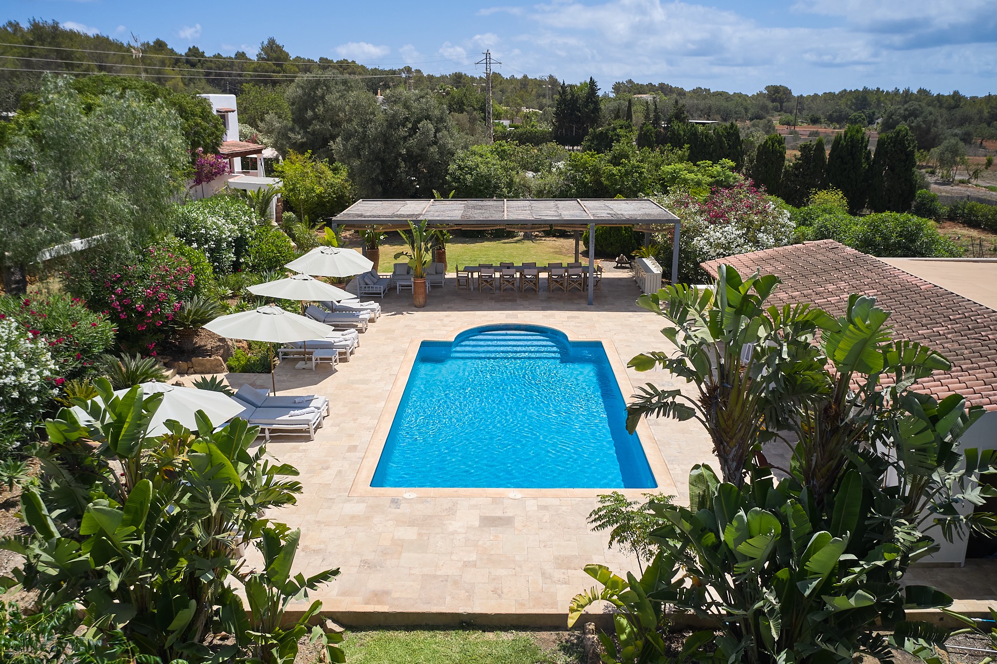 Spacious modern villa with sea views and rental licence - 31