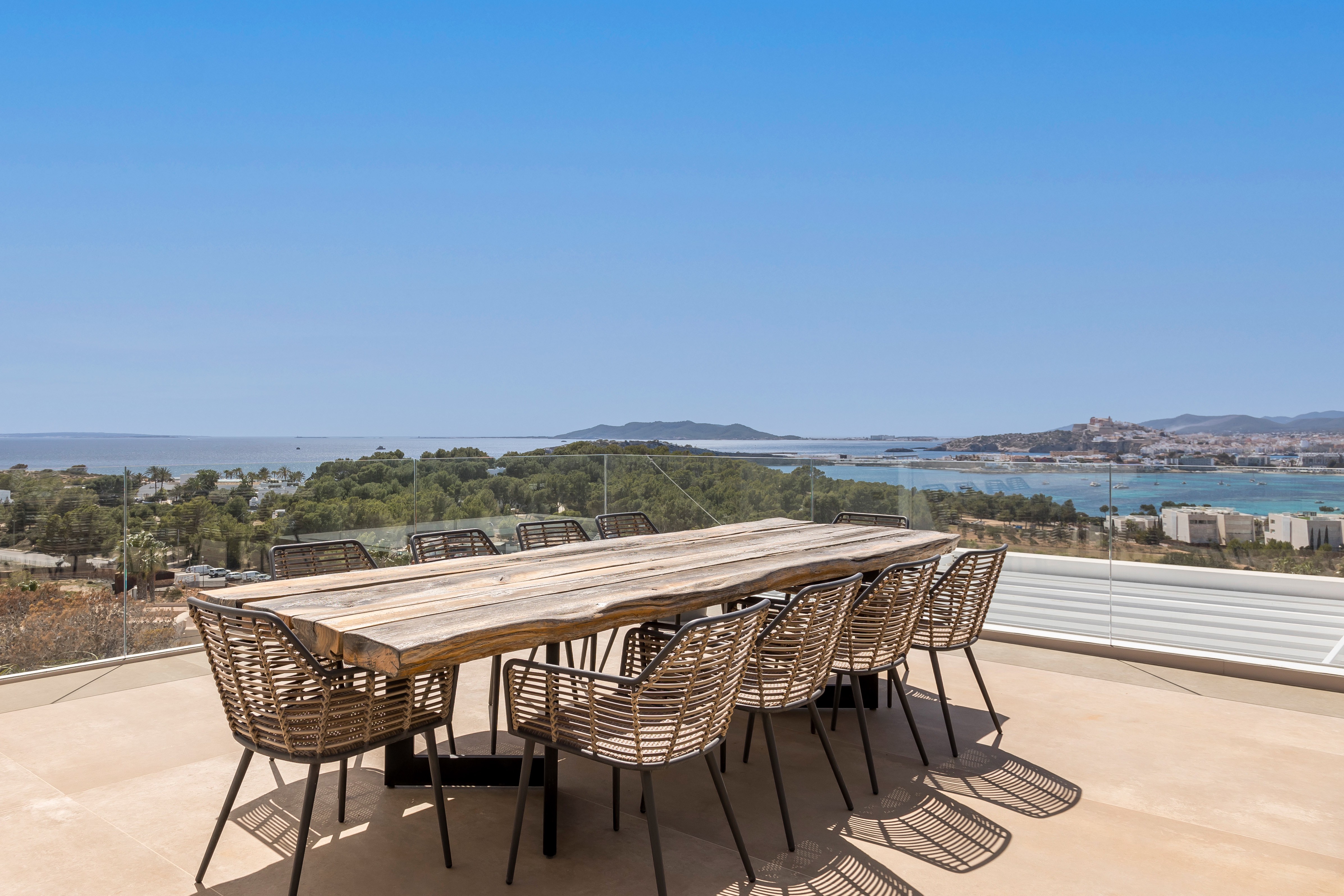 Moderne Villa mit 180º Panoramablick auf das Meer in Cap Martinet - 1