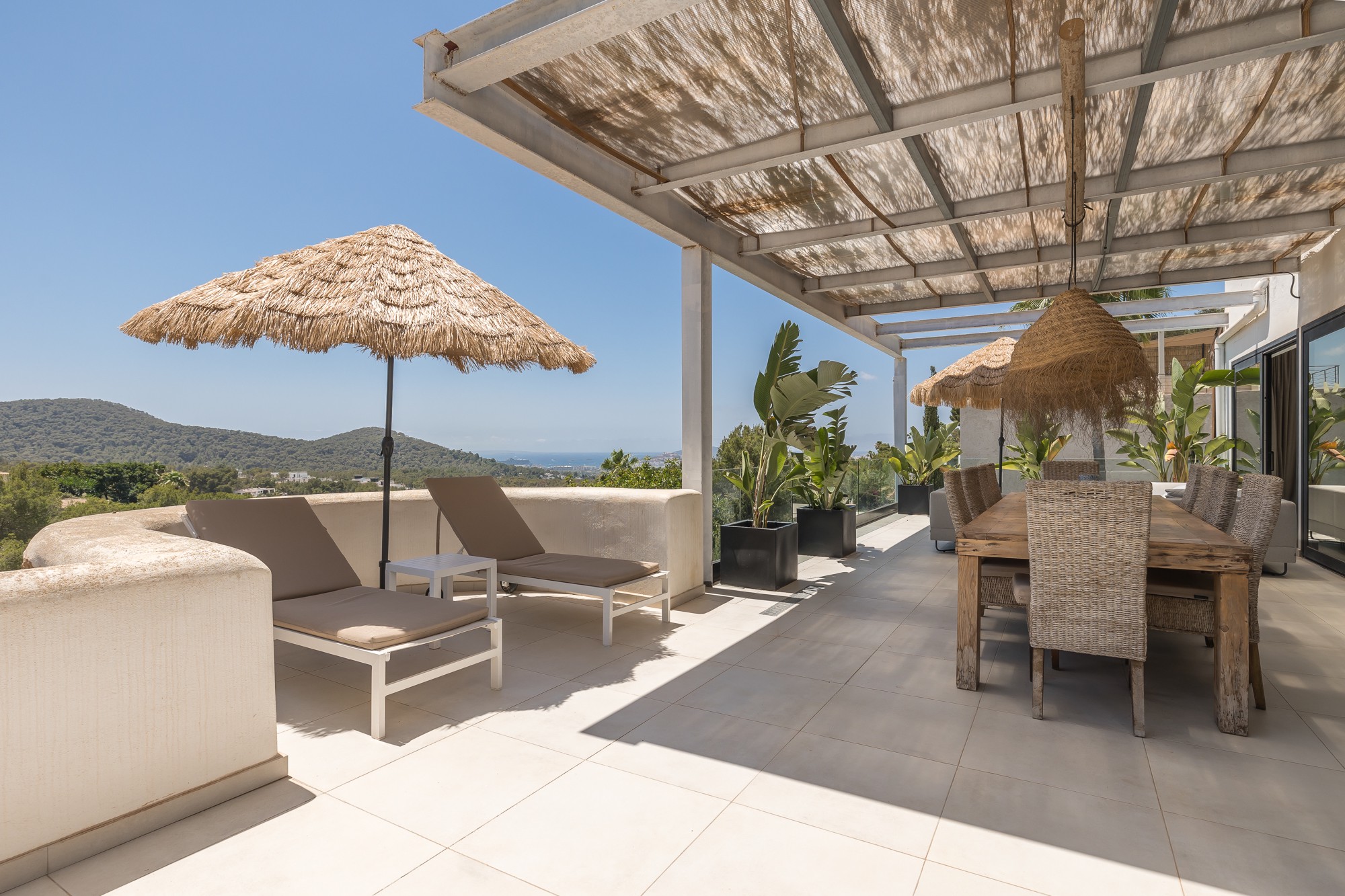 Villa with rental license and sea views - 16